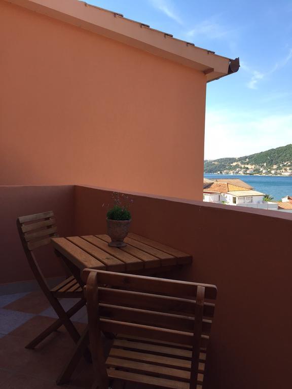 Guesthouse Tariba Supetarska Draga Eksteriør billede
