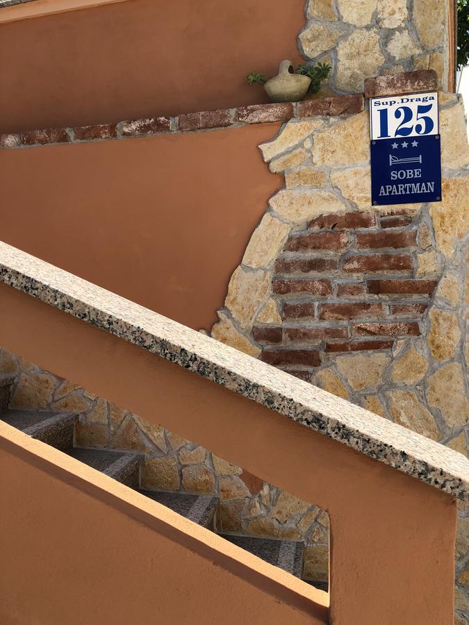 Guesthouse Tariba Supetarska Draga Eksteriør billede